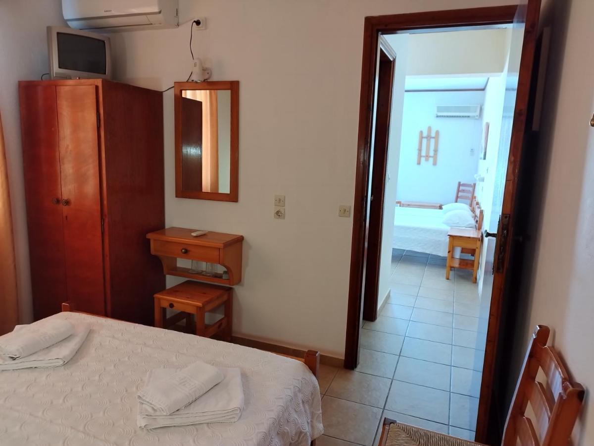 Poseidon Hotel Chora  Buitenkant foto
