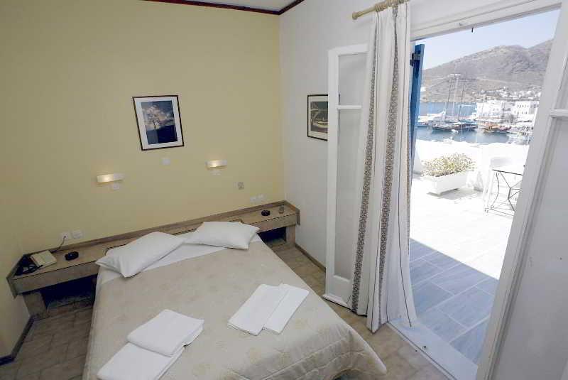 Poseidon Hotel Chora  Buitenkant foto