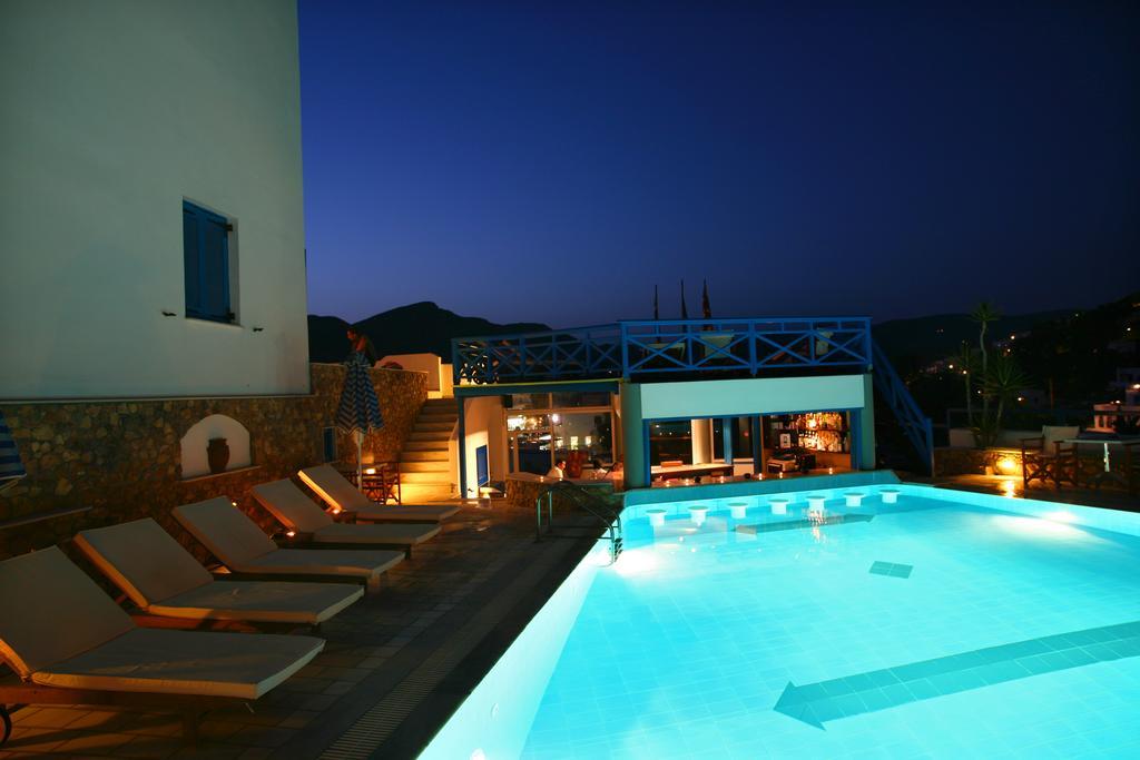 Poseidon Hotel Chora  Buitenkant foto